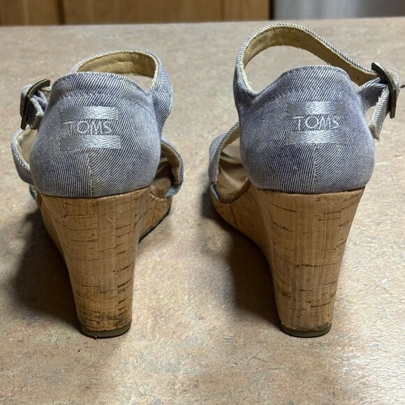 TOMS Clarissa Blue Denim Wrapped Vamp Wedge Sandals Cork Heels 7 - Picture 6 of 13